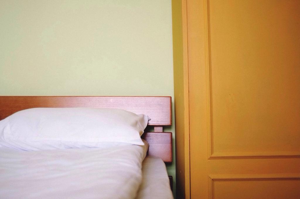 Elementary Hostel โอเดสซา ภายนอก รูปภาพ