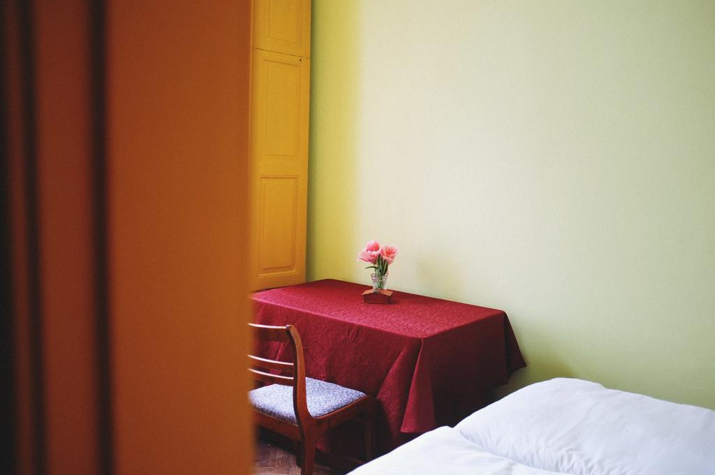 Elementary Hostel โอเดสซา ภายนอก รูปภาพ